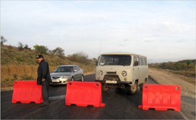 Дорогу через Максимову дачу в Севастополі заважають будувати водії - стрічка новин Севастополя