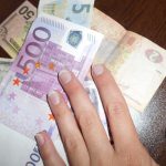 Cât de rapid și mai profitabil pentru a obține o deducere fiscală atunci când cumpărați un apartament