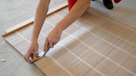 Cum să lipici tapet de bambus