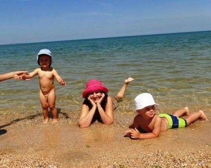 Cum să organizați o vacanță cu un copil mic pe mare