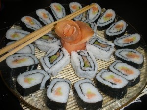 Cum să gătiți sushi acasă, o bară de rulouri de sushi