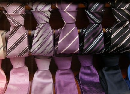 Hogyan válasszuk ki a színét a nyakkendő