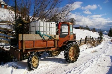 Як завести трактор в мороз