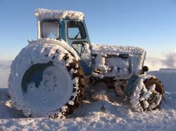 Cum să porniți un tractor în timpul iernii, un bun exemplu