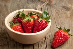 Strawberry Florian f1 recenzii ale grădinarilor, fotografie, descrierea gradului, recomandări pentru îngrijire, video