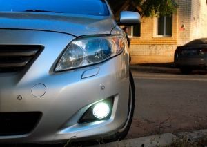 Când trebuie să activați luminile de parcare, luăm în considerare toate momentele - pulsul dvs. auto