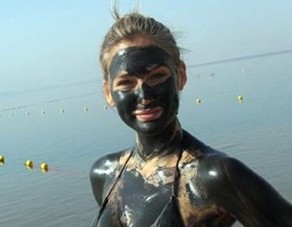 Маски косметичні для обличчя на основі грязі сакського озера купити