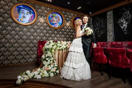 Модне весілля від дівич-вечора і сукні нареченої до ресторану, торта і феєрверку