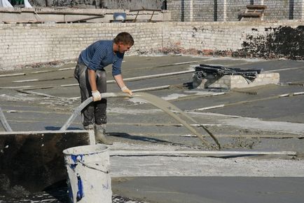 Monolit spumă beton, auto-reparare de apartamente