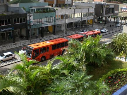 Trasee neobișnuite - autobuze metrou și autobuze ghidate