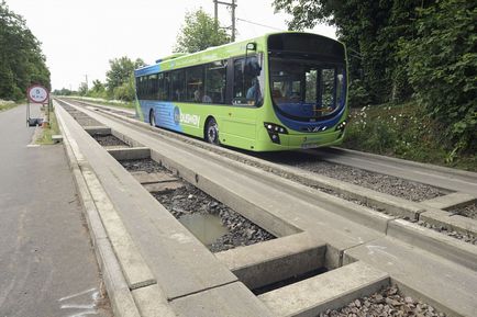 Trasee neobișnuite - autobuze metrou și autobuze ghidate