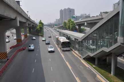 Transport public neobișnuit în Chengdu