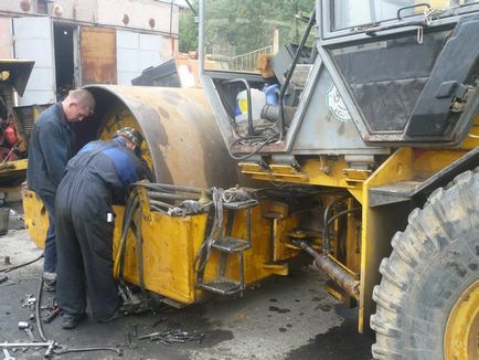 Karbantartása és javítása a közúti Katov XCMG Samara