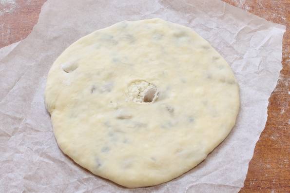 Oszét pite gombával és sajttal - lépésről lépésre recept fotók