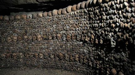 Paris catacombe fotografii și comentarii de turiști