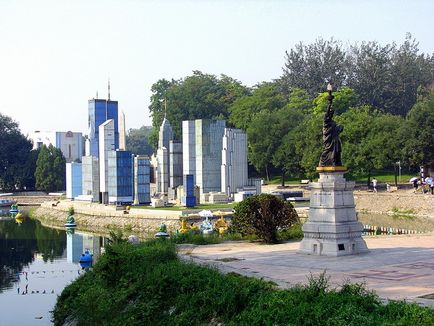 Parcul de Pace de la Beijing - cel mai mare parc de miniatura din China, omyworld - toate atracțiile lumii