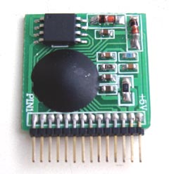 Un modul rescriptabil pentru stocarea și redarea mesajelor audio chip-14