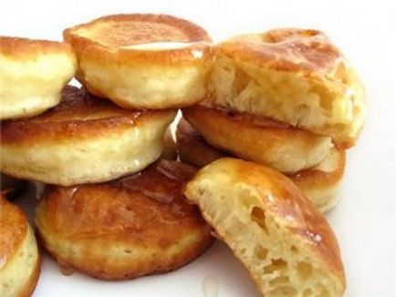 Bolyhos palacsinta - receptek képekkel (buja palacsinta recept fotókkal) Bolyhos palacsinta - receptek képekkel