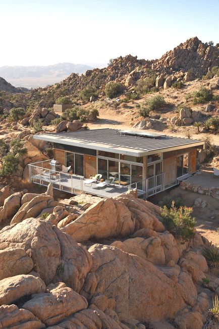 Приголомшливий проект сучасного будинку в пустелі
