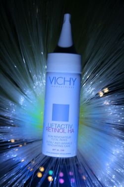 Перевіряємо на собі vichy liftactiv retinol ha