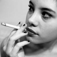 Psihologia unei femei care fumează