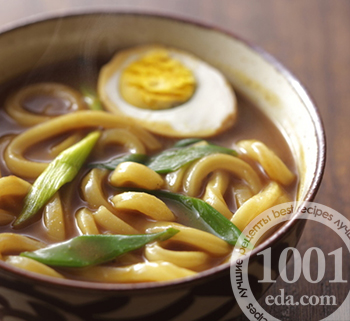 Рецепта супа с юфка Удон - супа 1,001 храна