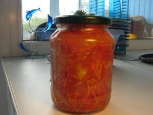 Салат з болгарським перцем і морквою на зиму, рецепт заготовки