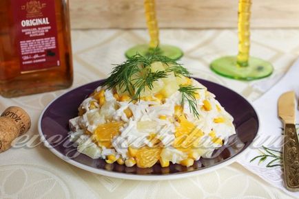 Salata de pui cu ananas si reteta cu haiti de porumb cu fotografie