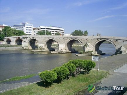 Skopje, Macedonia atracții și cum să ajungi acolo