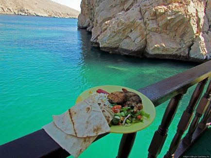 Excursie cu barca de-a lungul Peninsulei Musandam