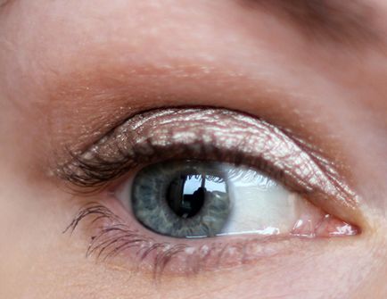 Стійкі кремові тіні giorgio armani eye tint - відтінки cold copper і green iron