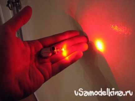 Diode emitere de lumină care reacționează la lumină