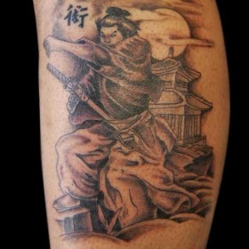 Samurai Tattoo (váll Man Samurai) tetoválás szamuráj