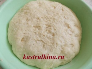 Тісто на манки (дріжджове), рецепт з покроковими фото