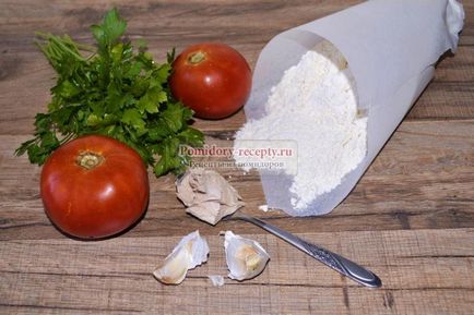 Pâine de tomate cu usturoi și verdeață