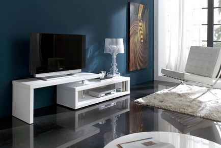 Podea pentru televizor într-o fotografie, design de modă modernă