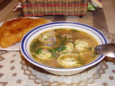 Ugra-chuchvara (supă uzbecă cu pelmeni), rețete ușoare