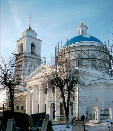 Biserica Sf. Nicolae miraculoasă pe apă - icoana Sfintei Fecioare 