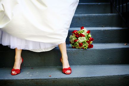 Яскрава весільне взуття нареченої з рубрики весільні туфлі - свадьбаліст все про весілля!