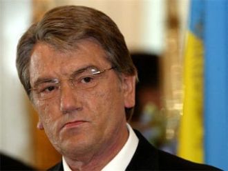 Ющенко розповів, чому він не посадив тимошенко - наше століття