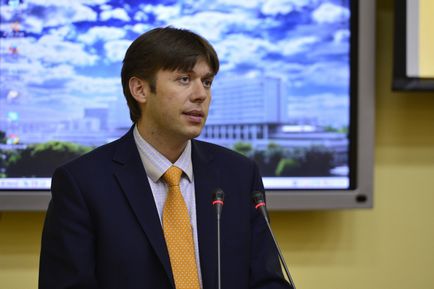 A fák, hogy az erdő, Baumanets újság ( „köveket” ágazott) A fák, hogy az erdő, az újság Baumanets