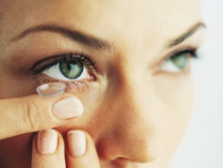 Alergii la lentilele de contact
