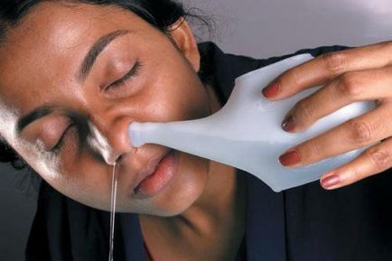 Cazan pentru spălarea nazală, cum să vă spălați nasul cu ceainic