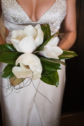 Квітучі дерева на весіллі - флористика в деталях