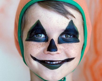 Gyermek Halloween témát make-up divat ötletek