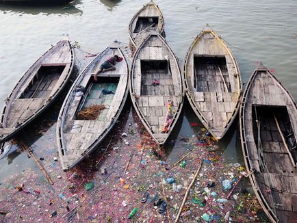 Ganges, apele tale sunt nebunești. 