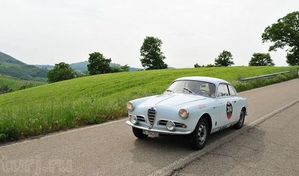 Olaszország mille Miglia - ezer mérföldre a retro autó