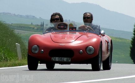 Olaszország mille Miglia - ezer mérföldre a retro autó