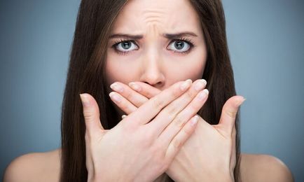 Як позбутися від запаху з рота при тонзиліті