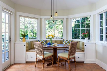 Cum să dotați o zonă de luat masa în bucătărie - idei simple pentru casa dvs.